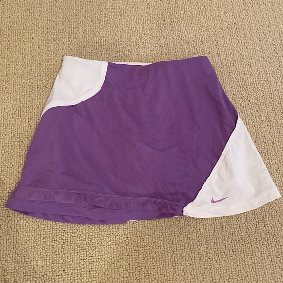 Nike Other - Nike (girls) size large skirt